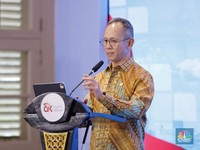 Bos OJK Tegaskan Kebijakan Rupiah BI di Jalur yang Tepat