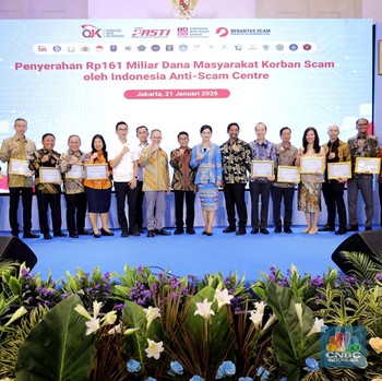 OJK Kembalikan Dana Nasabah Korban Scam Senilai Rp161 Miliar