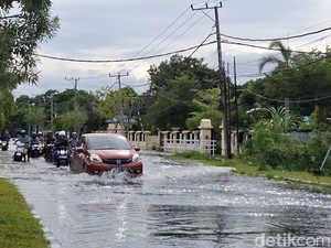 Hujan Angin dan Puting Beliung, Pemkot Mataram Belum Cairkan BTT