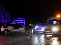 Kereta Komuter Anjlok Usai Hujan Lebat, Masinis Tewas-Puluhan Terluka