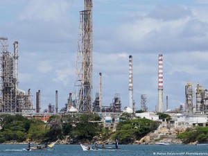 Sikap Venezuela Usai Trump Kuasai Sebagian Cadangan Minyak