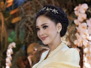 Harga Fantastis Aksesori Maia Estianty & Mulan Jameela di Lamaran El Rumi
