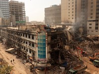 Kebakaran Dahsyat Lalap Mal: Gedung Hangus dan Hancur, Puluhan Tewas