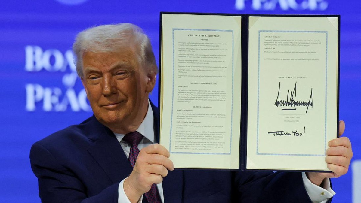 Tok! Kabar Baik Batu Bara, Trump Titahkan Pentagon Beli Listrik PLTU