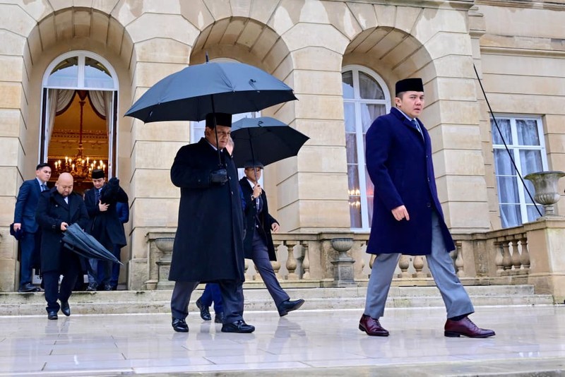 Raja Charles bersama Presiden Indonesia Prabowo Subianto saat audiensi di Clarence House di London, Inggris, 21 Januari 2026. (Sekretariat Presiden RI)