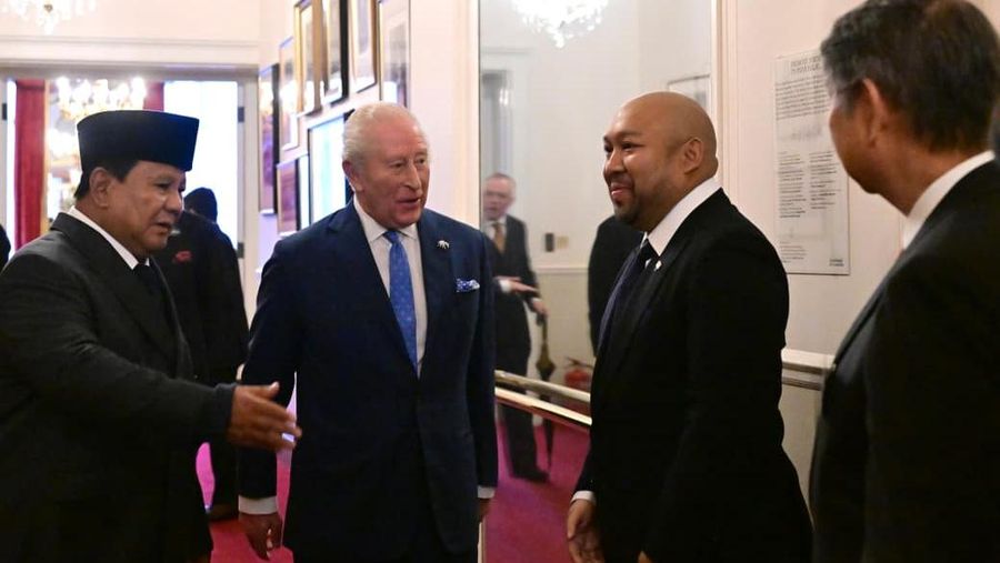 Raja Charles bersama Presiden Indonesia Prabowo Subianto saat audiensi di Clarence House di London, Inggris, 21 Januari 2026. (Sekretariat Presiden RI)