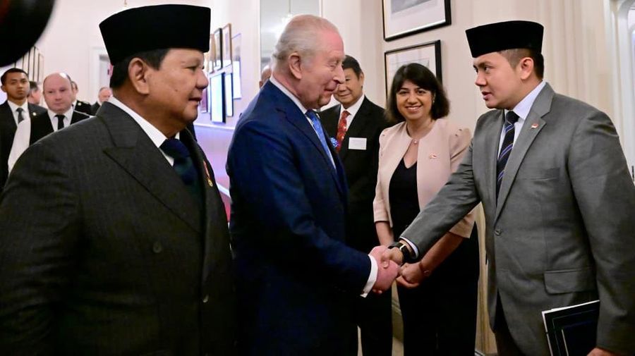 Raja Charles bersama Presiden Indonesia Prabowo Subianto saat audiensi di Clarence House di London, Inggris, 21 Januari 2026. (Sekretariat Presiden RI)