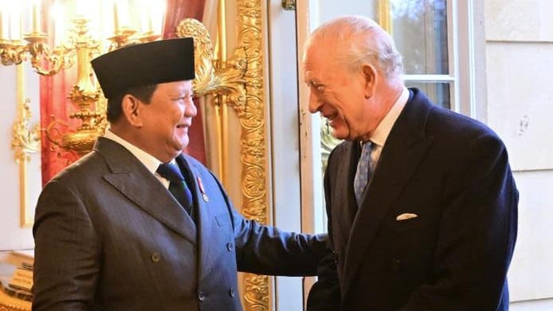 Raja Charles bersama Presiden Indonesia Prabowo Subianto saat audiensi di Clarence House di London, Inggris, 21 Januari 2026. (Sekretariat Presiden RI)
