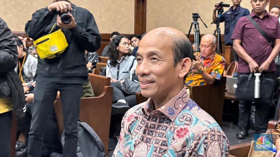 Wakil Menteri ESDM Periode 2016-2019 Arcandra Tahar menjadi saksi pada sidang kasus tata kelola minyak mentah dan produk minyak 2018-2023, di Pengadilan Tipikor Jakarta, Kamis (22/1/2026). (CNBC Indonesia/Firda Dwi Muliawati)