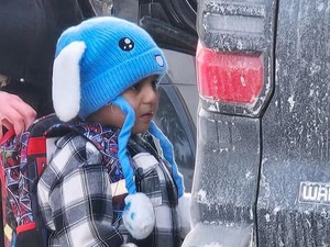 Dunia Hari Ini: Petugas ICE Tahan Anak 5 Tahun yang Baru Pulang Sekolah