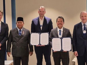 Disaksikan Prabowo, KKP Raih Dukungan WEF Sukseskan OIS 2026 di Bali