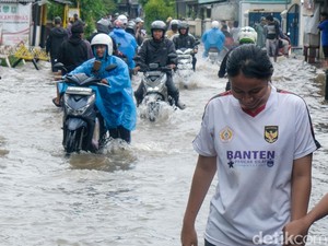 Video Diguyur Hujan Semalaman, Perumahan Ciledug Indah Tangerang Banjir