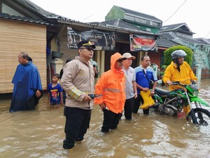 Cerita di Balik Air Muncul dari Rumah Banjiri Perumahan di Tangerang