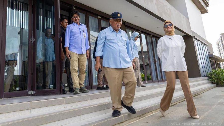 Mengawali kunjungan di Waroeng Bamboe Nusantara, Rombongan Staf Khusus Wakil Presiden RI meninjau berbagai titik strategis di KIPP Nusantara, mulai dari tempat wisata Glamping, Rumah Jabatan Menteri (RJM), Istana Wakil Presiden, Kantor Balai Kota Otorita IKN hingga Istana Negara, pada Senin (20/1/2026). (Dok. Humas Otorita Ibu Kota Nusantara)