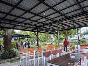Gardu Listrik di Jalan Langko Mataram Meledak, Puluhan Warga Panik