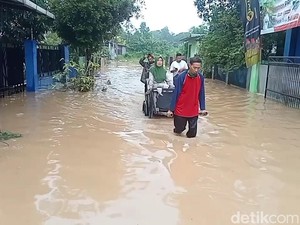 Ribuan Rumah di Subang Terendam Banjir Luapan Sungai Ciasem