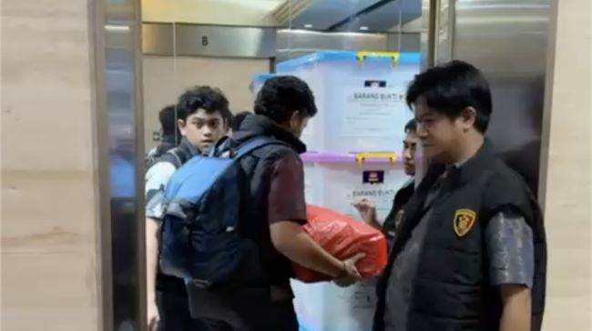 Geledah Kantor Pusat DSI 16 Jam, Bareskrim Polri Sita Barang Bukti Ini