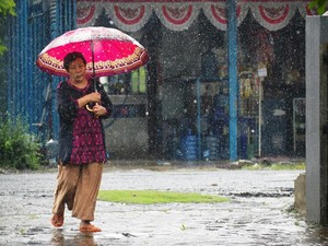 Cuaca Jateng Hari Ini: Slawi-Batang Hujan Ringan