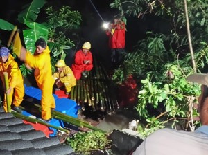 Tanggul Kali Angke Jebol Diperbaiki, Banjir di Pinang Tangerang Mulai Surut