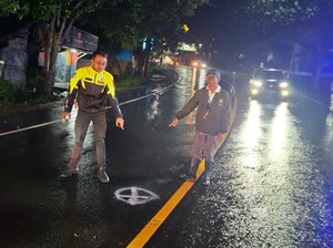 Horor Sopir Angkot Tabrak Pria hingga Terseret 200 Meter di Bogor