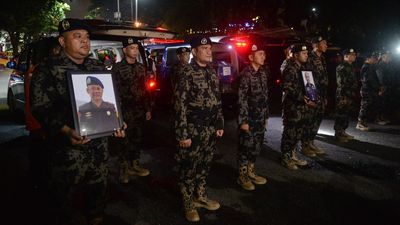Suasana Haru Iringi Kedatangan Jenazah Korban ATR 42-500 di Soetta
