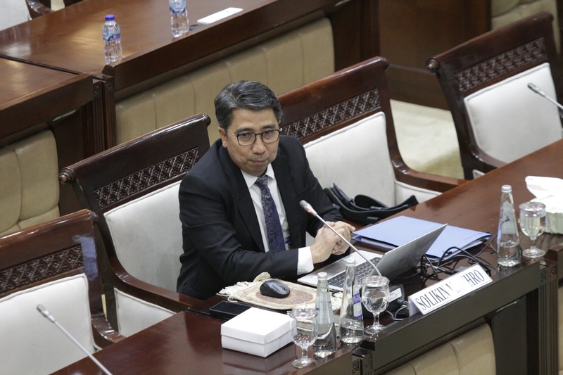 Komisi XI DPR RI melakukan uji kelayakan dan kepatutan alias fit and proper test terhadap Dicky Kartikoyono sebagai calon Deputi Gubernur Bank Indonesia, Jakartad, Senin (26/1/2026). (CNBC Indonesia/Muhammad Sabki)