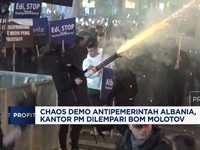Video: Demo Antipemerintah Albania, Kantor PM Dilempari Bom Molotov