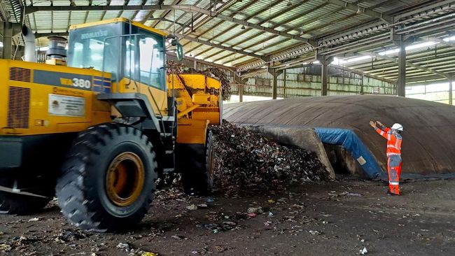 Dari Beban Jadi Sumber Daya: Strategi Energi di Tengah Krisis Iklim