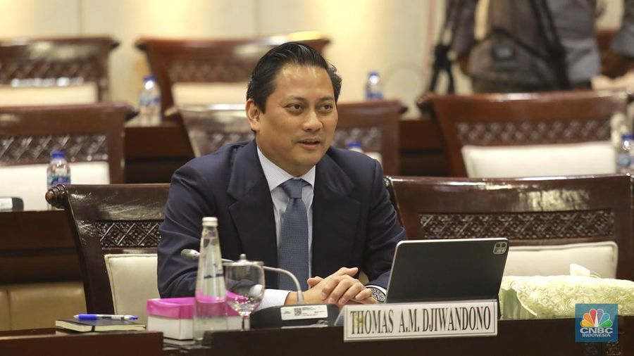 Komisi XI DPR RI melakukan uji kelayakan dan kepatutan alias fit and proper test terhadap Dicky Kartikoyono sebagai calon Deputi Gubernur Bank Indonesia, Jakartad, Senin (26/1/2026). (CNBC Indonesia/Muhammad Sabki)