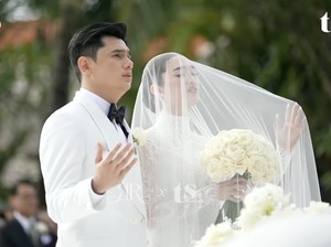 Dunia Jadi Saksi Ranty Maria dan Rayn Wijaya Ucap Janji Suci Pernikahan