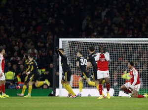 Puncak Klasemen Goyang! Arsenal Kalah 2-3, King MU Makin Mengerikan