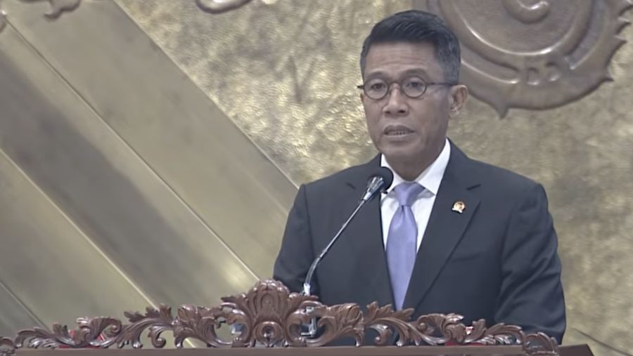 Ketua Komisi XI DPR RI, Mukhamad Misbakhun dalam rapat paripurna DPR RI ke-12 masa persidangan III tahun sidang 2025-2026 di Komplek Parlemen, Jakarta, Selasa (27/1/2026). (Tangkapan Layar Youtube/DPR RI)
