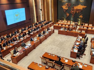 Komisi I DPR Gelar Rapat Tertutup Bareng Menlu Sugiono