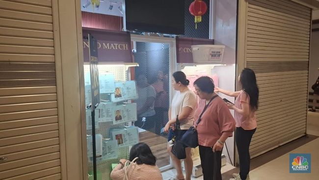 Muncul Fenomena Mal Ramai Didatangi 'Rocadoh' Rombongan Cari Jodoh