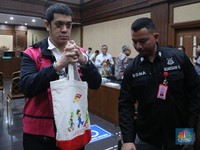 Jaksa Resmi Tuntut 9 Terdakwa Kasus Korupsi Minyak, Ini Rinciannya