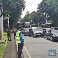 Mulai Macet, Arus Lalin Rute Ini Dialihkan Efek Massa Demo Berdatangan