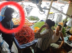 Uang Milik Pedagang Cabai di Lubuklinggau Dicuri, Pelaku Terekam CCTV