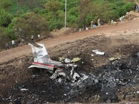 Penampakan Pesawat Jatuh, Bawa Pejabat Tinggi-Semua Penumpang Tewas