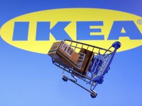 Ilustrasi Logo IKEA. (REUTERS/Dado Ruvic)