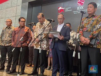 Kronologi Huru-Hara IHSG Pekan Ini: MSCI, Trading Halt-Bos OJK Mundur