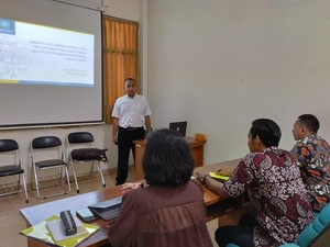 Kisah Siham, Mahasiswa Disabilitas Autisme Berhasil Lulus Skripsi di UGM