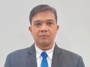 Dari Davos ke Kampus: Pembangunan yang Mengajak Ilmu Turun Tangan