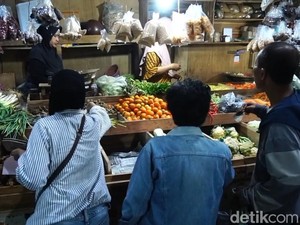 Harga Sembako di Probolinggo Naik Jelang Ramadhan, Cabai Rp 60 Ribu