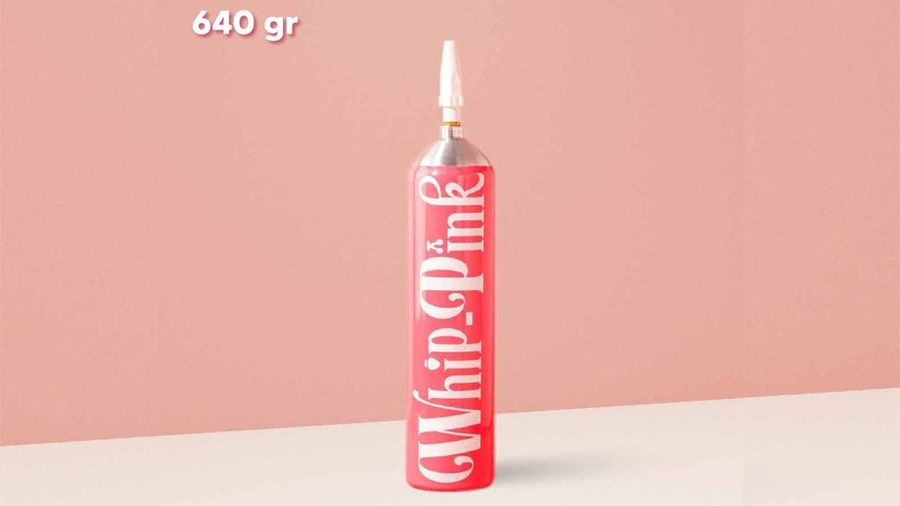 Whip Pink. (Dok. Whip Pink)