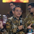 Deputi Bidang Koordinasi Pengelolaan dan Pengembangan Usaha Badan Usaha Milik Negara Kementerian Koordinator Bidang Perekonomian, Ferry Irawan menyampaikan paparan dalam acara Gold Outlook 2026 di Menara Bank Mega, Jakarta, Jumat (30/1/2026). (CNBC I