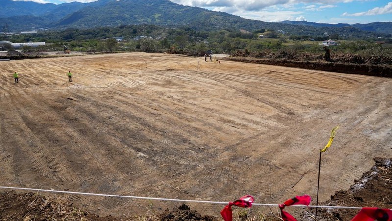 Kosta Rika mengumumkan pembangunan penjara raksasa bernama Centro de Alta Contenci&oacute;n y Crimen Organizado (CACCO), Sabtu (10/1/2026). (REUTERS/Mayela Lopez)