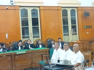 Sidang Korupsi Jalan di Sumut, Akhirun: Memberi Agar Dapat Proyek