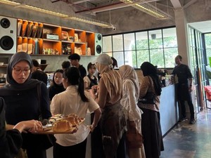 Buka Jastip Jajanan Viral Blok M, Wanita Ini Kantongi Jutaan Rupiah/Bulan