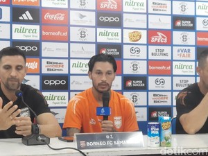 Marcos Astina Ingin All Out Main di Kandang Sendiri