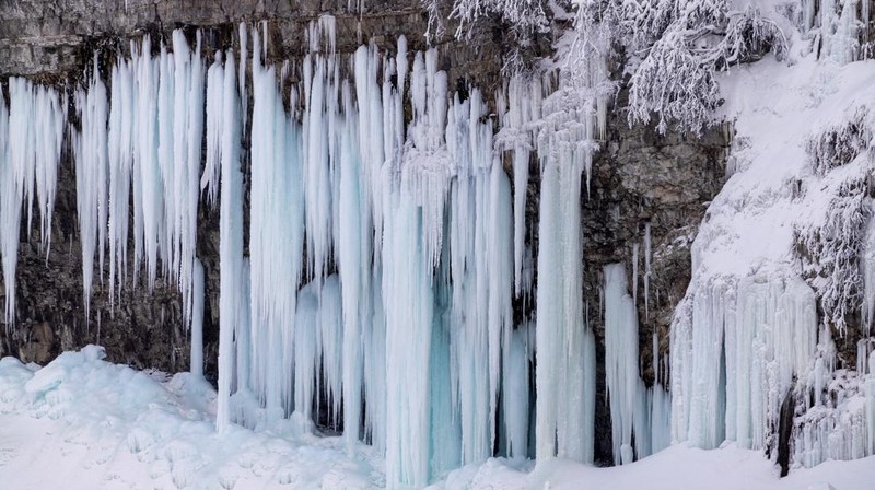 Air Terjun Niagara yang Membeku di Niagara Falls, Ontario, Kanada, Sabtu (31/1/2026). (REUTERS/Carlos Osorio)
